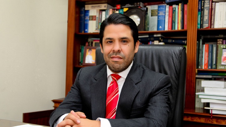 La empresa disimulada, por Eduardo Herrera Velarde