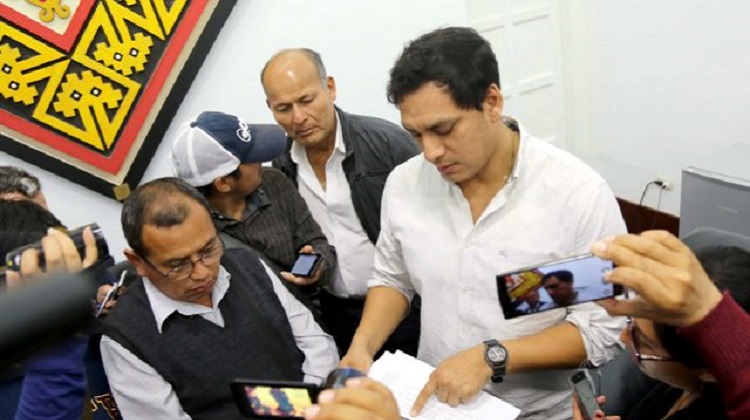 Empresas postoras para obra de Reconstrucción falsificaron documentos