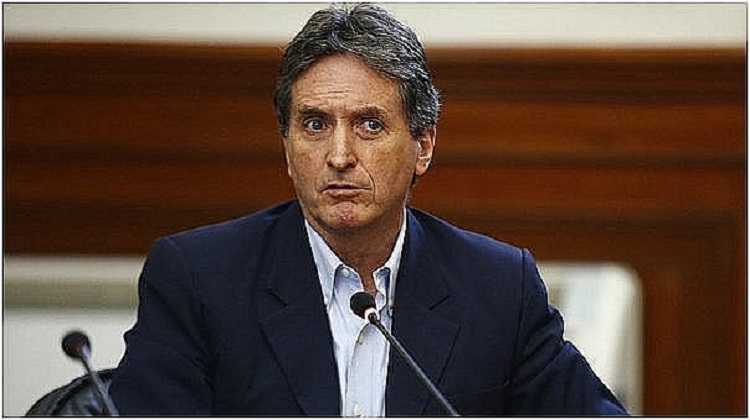 Pablo de la Flor: “Revisaremos si la empresa ganadora declaró que es investigada”
