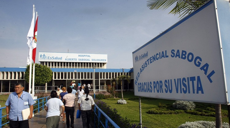 Sabogal denuncia por estafa a proveedor de ropa de cama