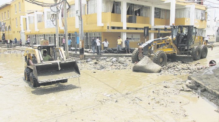 Investigarán a funcionarios de Municipalidad de Piura por gastos no autorizados en El Niño