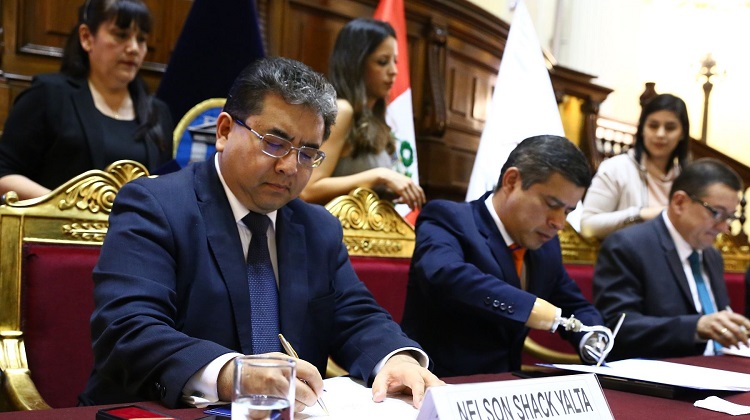 Congreso y Contraloría firmaron compromiso para luchar contra la corrupción