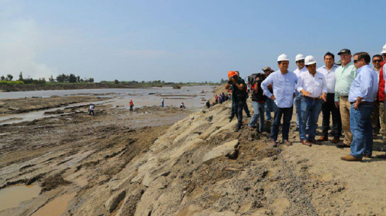 Obra impulsada por PPK en la mira de Contraloría