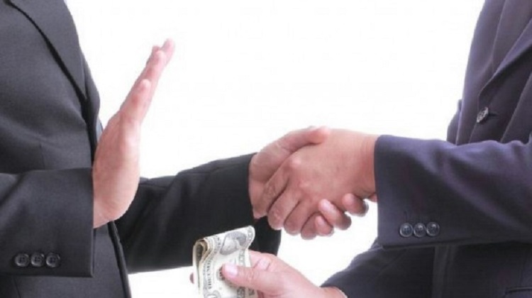Solo 18 empresas peruanas implementan gestiones antisoborno