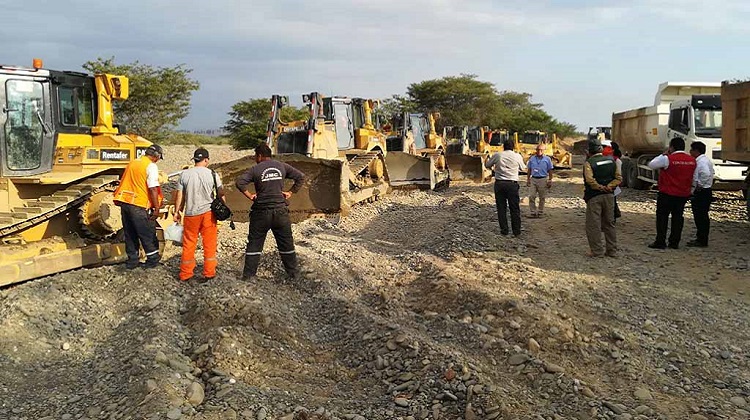 Contraloría advierte situación adversa en servicio de descolmatación del río Chira