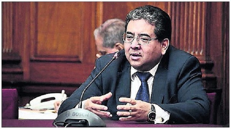Contraloría presenta propuesta para destrabar proyectos de inversión