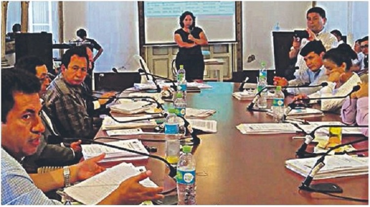 Consejeros piden auditar obras de Luis Valdez