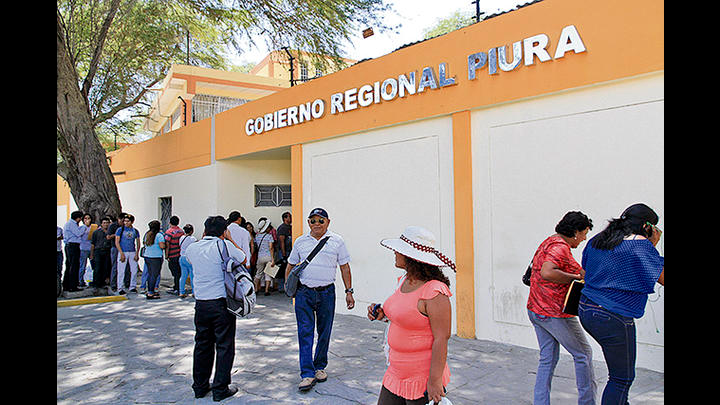 Piura: Sindicato denuncia supuestas sobrevaloraciones en sede de GR