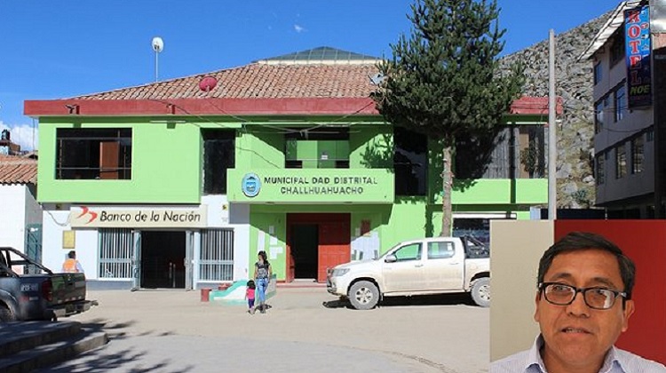 Acuerdan destitución de gerente municipal por firmar contrato de S/16 millones
