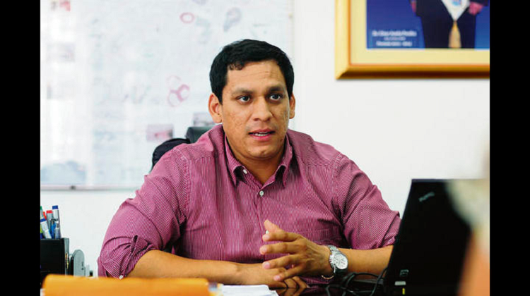 Disponen acción penal contra contratista y supervisora por obra mal ejecutada