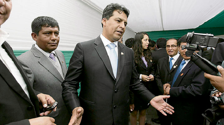 Fiscalía devolvió denuncia por presunto pago de diezmo a gobernador de Cusco