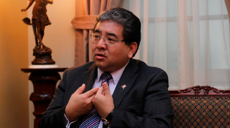 Nelson Shack asegura que ley de Contraloría no favorece al Congreso