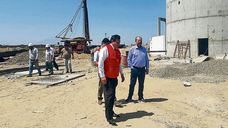 Siguen paralizadas obras de agua y alcantarillado en perjuicio de tres pueblos