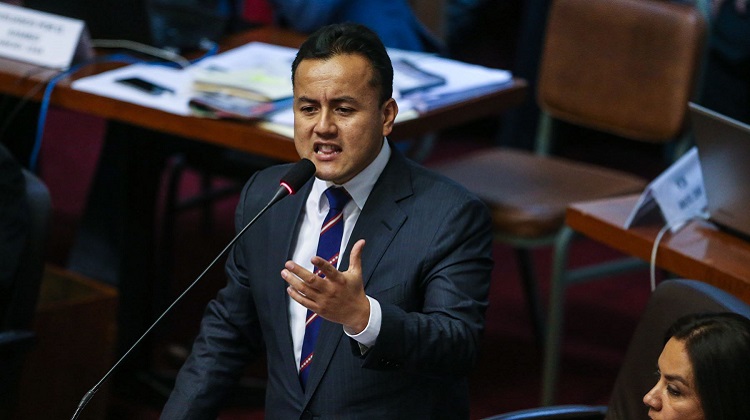 “Corruptos y terroristas nunca deben ejercer cargos públicos”, dice Acuña