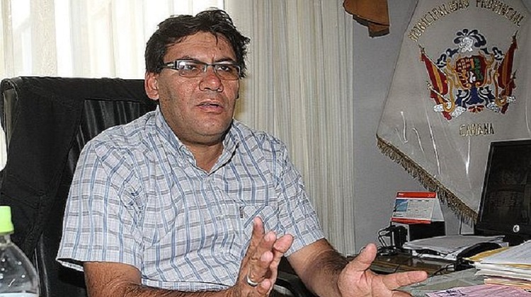 Exalcalde prófugo de Camaná afrontará otro juicio por negociación incompatible
