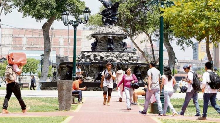 Exigen que la Contraloría investigue la buena pro del polémico parque temático