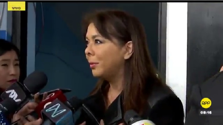 Ministra La Rosa dijo que hubo “direccionamiento” en las bases del 2017 para Qali Warma