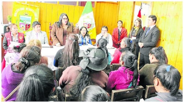 Observan proceso de licitación en Programa de Vaso de Leche de El Tambo