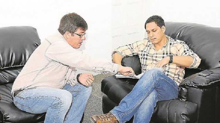 Valdez autoriza a procuraduría iniciar acciones legales contra su exfuncionario