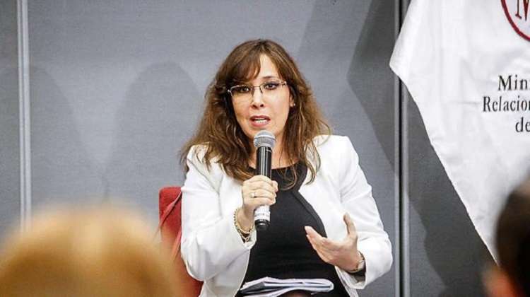 Ejecutivo intentará regular “lobbys” y corrupción que se den en el sector privado