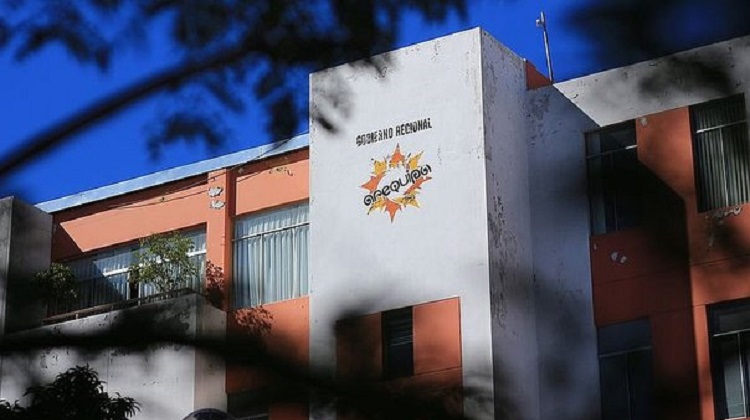 Gobierno Regional de Arequipa gastó 2 millones de soles en alquiler de camionetas