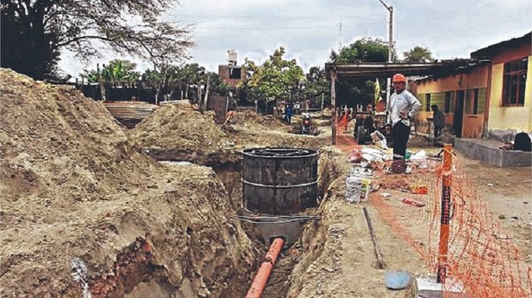 Contraloría revela retraso en obra de alcantarillado