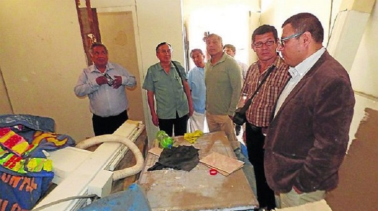 Equipo de rayos X lleva meses almacenado