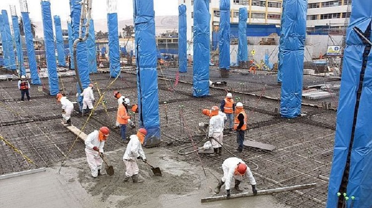 Contraloría detecta observaciones en la obra del hospital Unanue