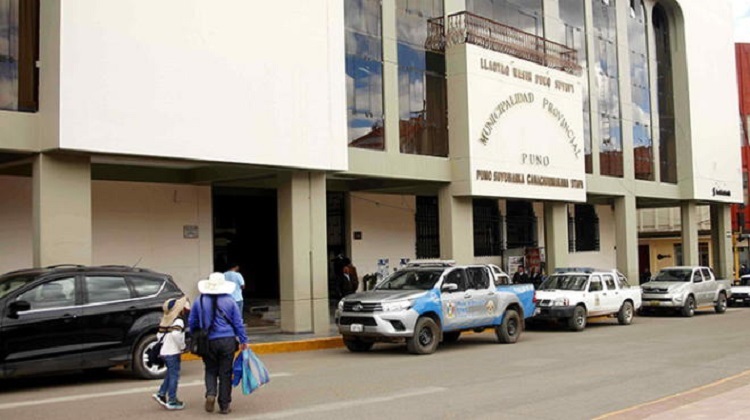 Fiscalía Anticorrupción interviene comuna de Puno