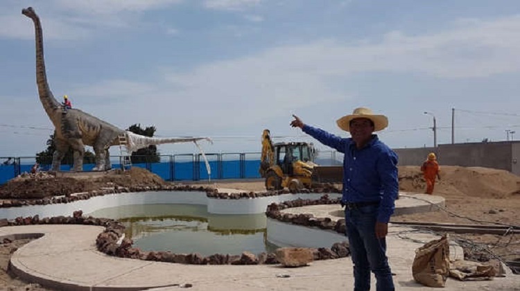 Invierten tres millones de soles en parque de temático de Dinosaurios en Mollendo