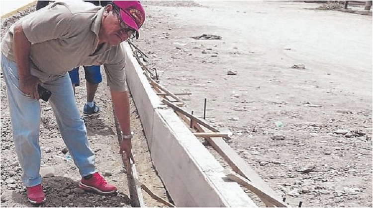Obra de mejoramiento de veredas y sardinel presenta irregularidades