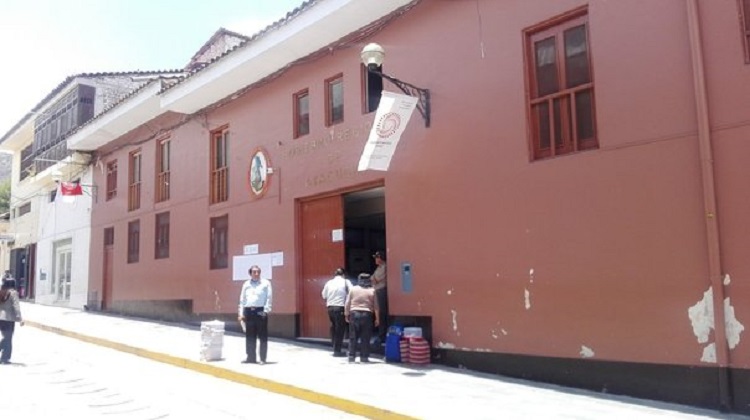 Cambian modalidad de ejecución de obras en gobierno regional de Ayacucho
