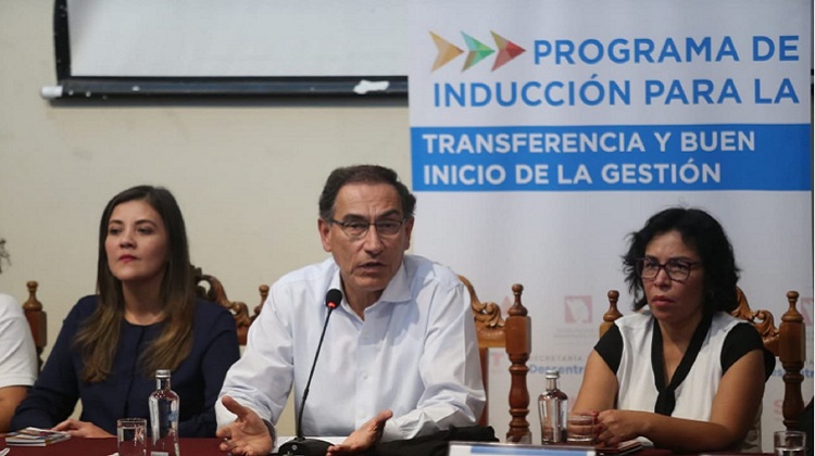 Presidente exigió honestidad y transparencia a autoridades electas