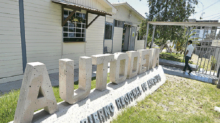 Arequipa: Confirman pago de servicios fantasma en Autodema