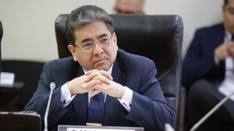 Contraloría pide al Ejecutivo dar medidas para que regiones y municipios tengan dinero desde enero