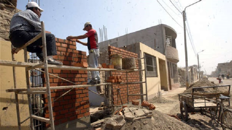 “La obras de reconstrucción han sido más lentas de lo esperado”, reconoció ministro Oliva