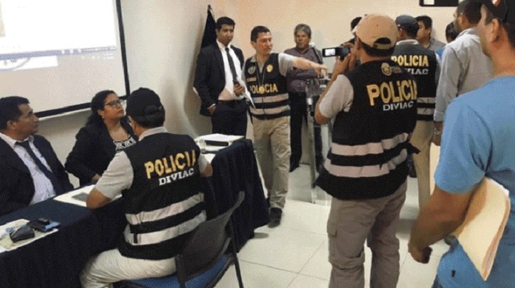 Banda estafó a 100 empresarios con el cuento de la reconstrucción