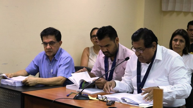 Condenan a 4 años de prisión suspendida a Antonio Becerril