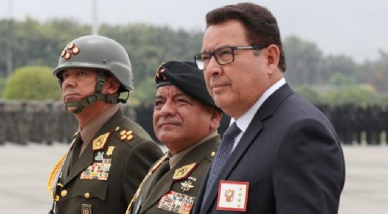 Procesos de compra para el Vraem no funcionaron, admite ministro de Defensa