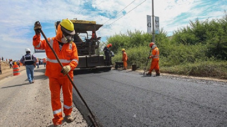 CASA: ¿Con qué gobierno realizó más contratos millonarios con el Estado?