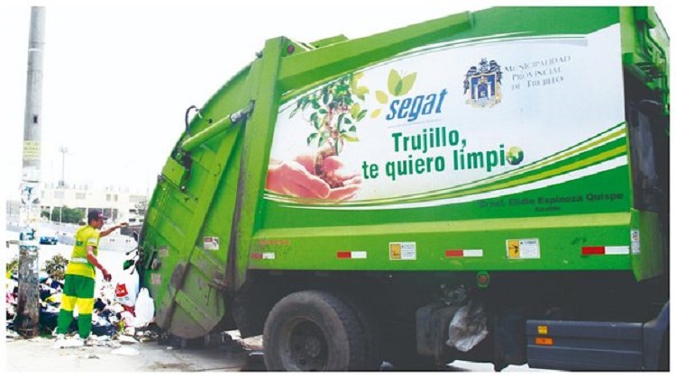 Trujillo: Seguirán recogiendo la basura con las unidades alquiladas