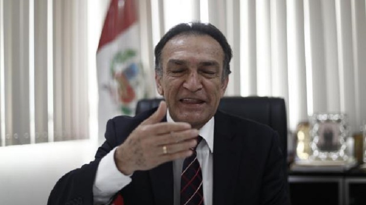 Héctor Becerril: ex alcalde ratifica a Fiscalía denuncia contra fujimorista