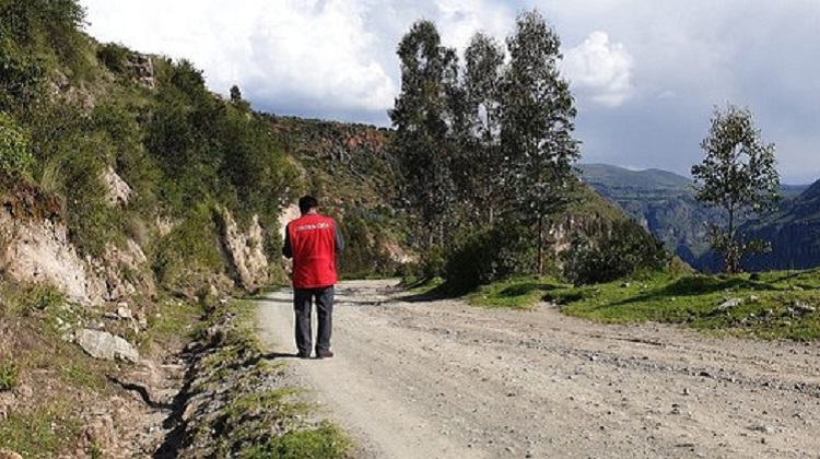 Advierten deficiencias en procedimientos de selección para mantenimiento de caminos en Cusco