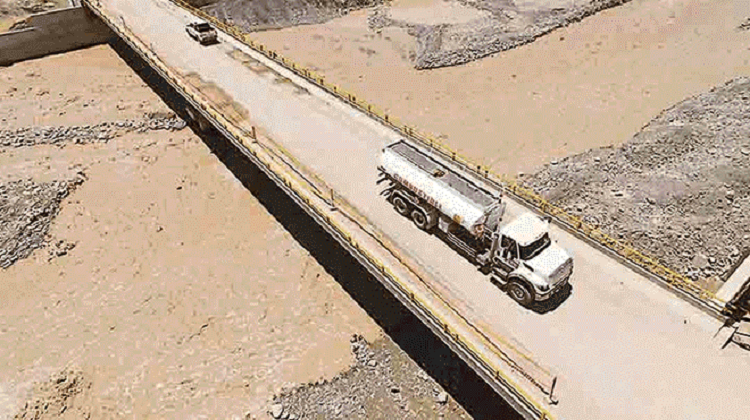 Contraloría detecta hasta diez observaciones en obra de puente Yaravico en Moquegua