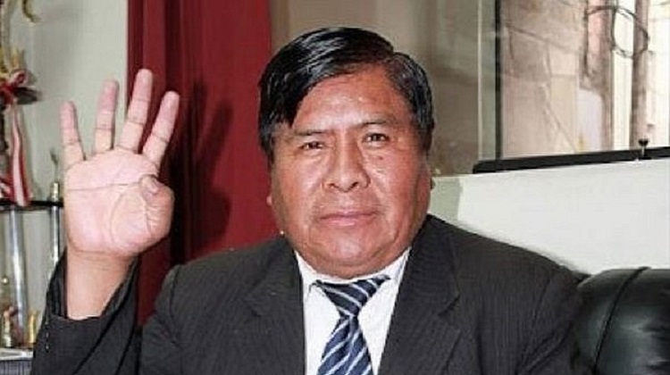 Detectan favorecimiento a proveedora de propiedad de la esposa de exgobernador