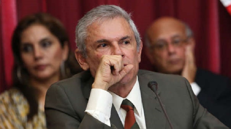 Fiscalía solicitó 8 meses de impedimento de salida del país para Castañeda por caso OAS