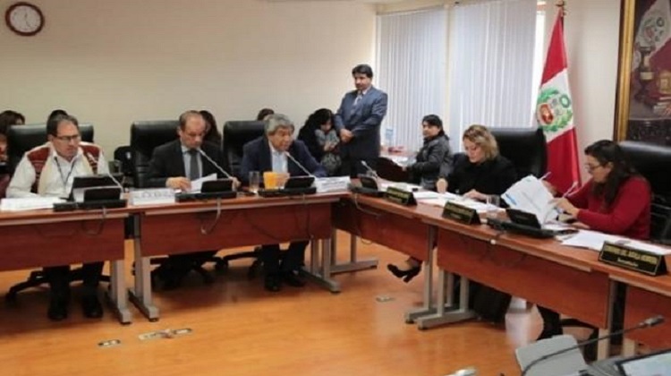 Minsa anuncia mejoras en 143 centros de salud afectados por El Niño Costero