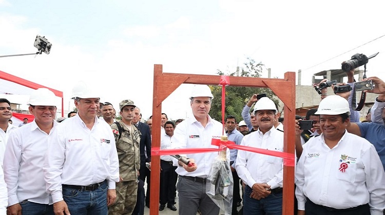 Ministro de Vivienda: el Gobierno tiene como prioridad resolver la problemática del agua en Tumbes