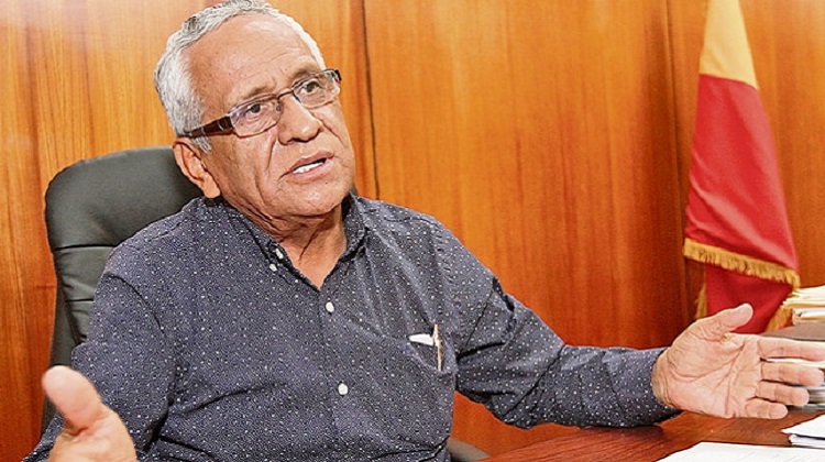 Anselmo Lozano exhorta a funcionarios a no negociar obras públicas con dádivas