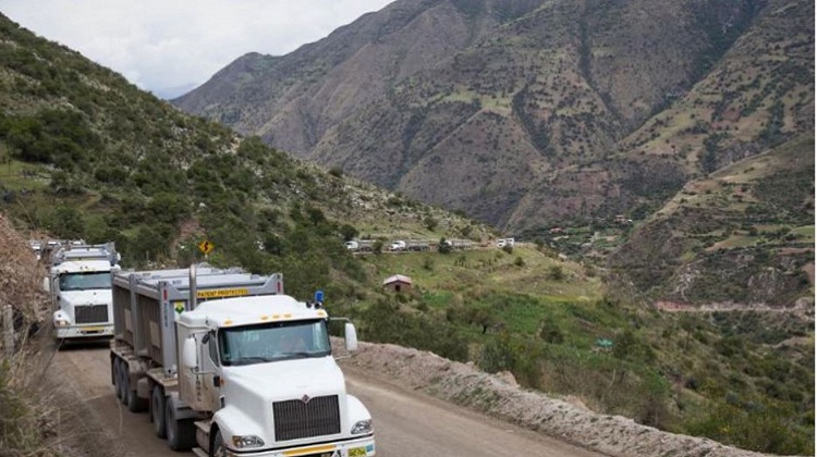 Negocios: centros de producción de regiones se conectarán con redes viales